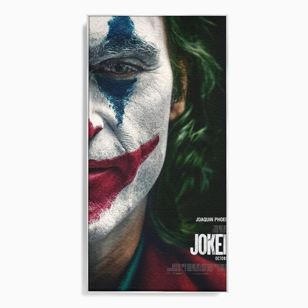 Tablou canvas cu portret close-up cu joker pe canvas, in rama de aluminiu argintiu